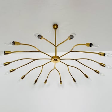 XXL Austrian Mid-Century Modern Brass Chandelier by Rupert Nikoll | 1950s 