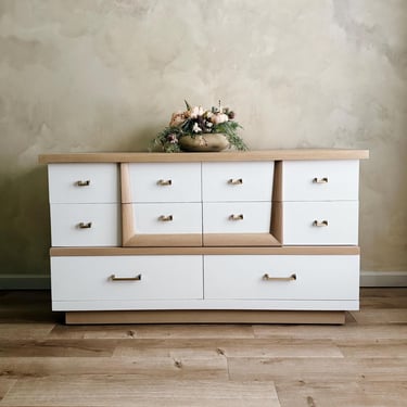 Mid-Century Modern 6-Drawer Dresser 