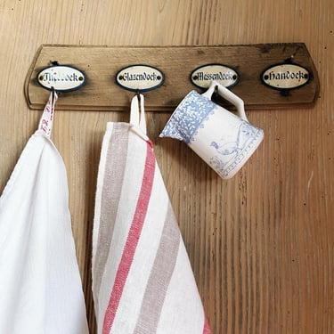 Beautiful vintage Dutch wooden towel rack 