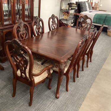 Kathy Ireland Home Dining Set