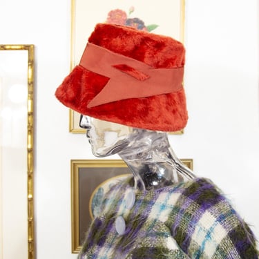 Vintage 1950s Orangy  Red Bucket Hat Fur With Band Stripe 