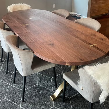 Everson Dining Table