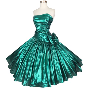Vintage 80s Strapless Metallic Green Full Circle Skirt Prom Party Dress XS S Extra Small Shiny Lamé Foil Avant Garde Best Costume Gown Bow 
