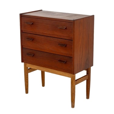 Mills-Denmark Danish Modern Walnut End Table