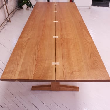 Custom solid wood knockdown trestle dining table traditional Japanese Farmhouse Nakashima style 