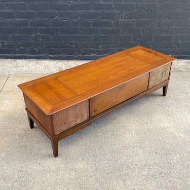 Mid-Century Modern Stereo Speaker Console Sideboard, c.1960’s 