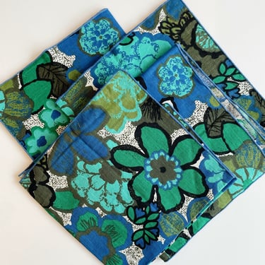 Set of 4 Blue + Green Floral Napkins