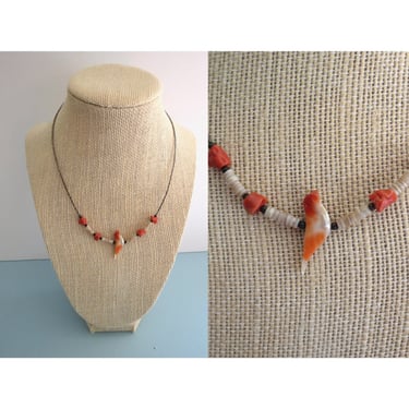 Vintage 70s Choker Necklace - Faux Coral Bird Beaded Jewelry - Boho Hippie Summer Heshi Beads 