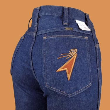 Vintage embroidered Maverick jeans by Wrangler. Dark wash broken twill straight leg bootcut. UNIQUE. Disco boho retro western. (29 x 32) 