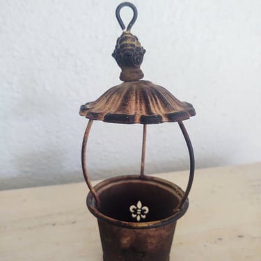Antiqued Fleur-De-Lis Tea Candle Holder - Year Unknown 