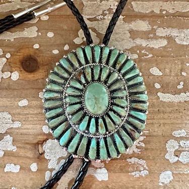 HERE COMES The Sun Green Turquoise Silver Bolo Tie, Large Sunburst Flower Design | Native American Navajo Mens Jewelry, Southwestern | JW 