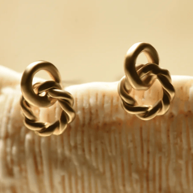 8.6.4 | Small Brass Studs