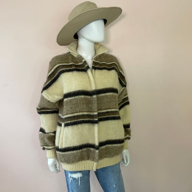 Vtg chunky knit beige striped wool jacket 