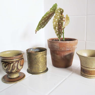 Vintage Set of 3 Mismatched Small Pots - 70s Brass Ceramic Studio Pottery Succulent Air Plant Containers - Boho Eclectic Decor 