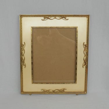 Vintage Metal Picture Frame - Filigree Pieces - Inner Metal Frame with Mat - for 8