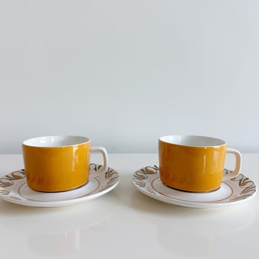 Mikasa Mediterrania Phases Burnt Orange Coffee Cups, Saucers & Creamer Vintage 1970s 