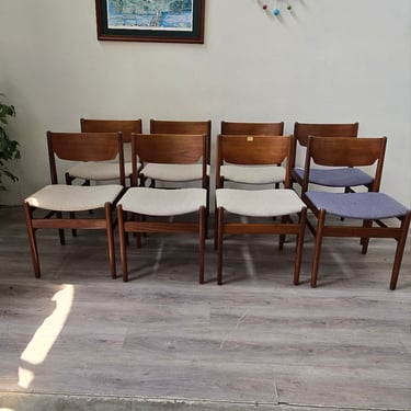 Set of 8 Vintage Teak Dining Chairs