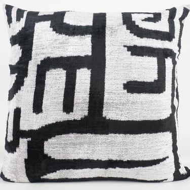 HANDMADE  IKAT SILK/VELVET PILLOWCASE 24"x24"