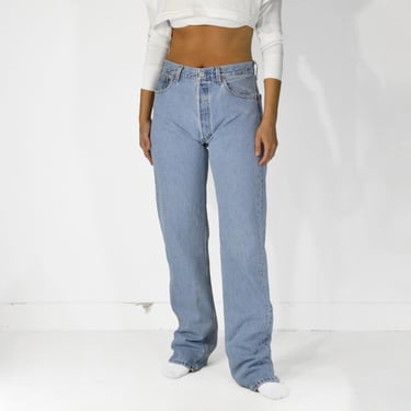 Vintage Levi's 501 Jeans 30.5” Waist | Straight Leg 100% Cotton Denim | 2000s Made in Mexico | Tag W33 x L36 