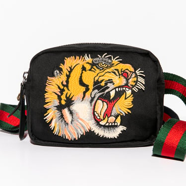 GUCCI Tiger Messenger Bag with Embroidered Techno Canvas