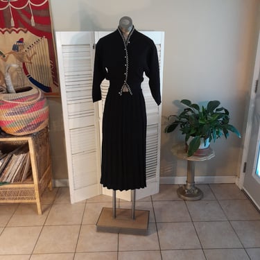 Vintage 40s Black/Wh Wool Knit "Kims" Skirt Suit / sz S 