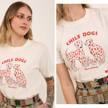 Vintage 1994 90s Fun Graphic Chile Dogs Animal Vinyl Print T-Shirt 