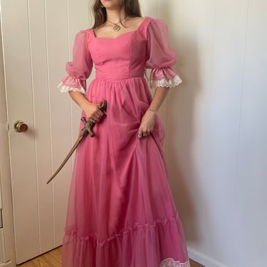 1970s Pink Sheer Prairie Dress with Full Skirt, Puff Sleeves, Sweetheart Neck and Lace Ruffles size Small 