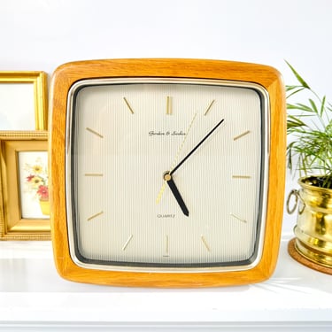 インテリア時計 SEIKO quartz square wall clock 90s SEIKO quartz square wall clock 90s