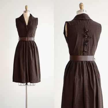 cute cottagecore dress 50s 60s vintage dark brown sleeveless knee length dress 