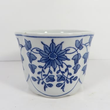 Vintage Blue White Asian Planter Vase - Blue White Chinoiserie Blue White Planter 