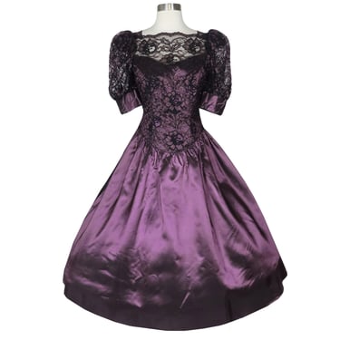 Vintage 80s Purple Maroon Black Floral Lace Puff Sleeve Taffeta Full Skirt Prom Party Dress M Medium Back Bow Dance Queen Costume Gown 
