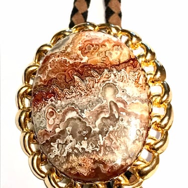Vintage Natural Polished Stone Bolo Tie Southwestern Style 1970s Crystal Jewelry 