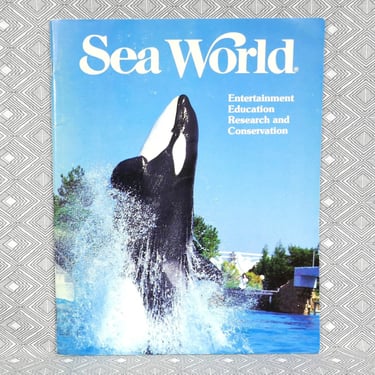 Sea World: Entertainment, Education, Research, and Conservation (1983) - Booklet with Color Photos - Vintage 1980s Tourist Souvenir 