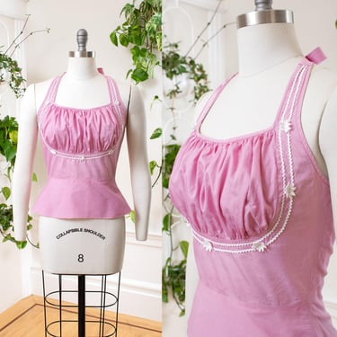 Vintage 1950s Halter Top | 50s Purple-Pink Cotton Floral Appliqué Gathered Bust Sleeveless Button Back Pin Up Summer Blouse | small 