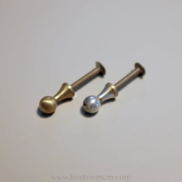 American of Martinsville "Accord" Pair of Metal Knobs