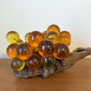 Vintage Lucite Grape Cluster on a Driftwood Base 