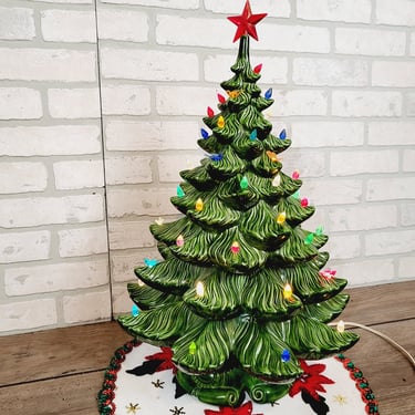 Vintage 24" Atlantic Mold Ceramic Christmas Tree 