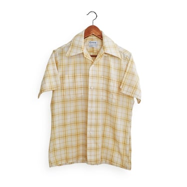 vintage button up / 60s loop collar / 1960s Van Heusen yellow plaid short sleeve loop collar button up shirt Small 
