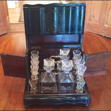 Antique French Tantalus | Cave à Liqueur | Decanter Box