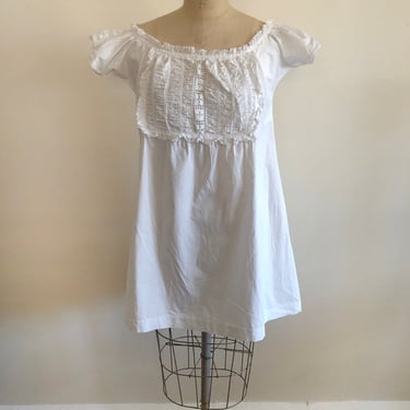 White Cotton Nightgown with Smocked Bust - 1910s 