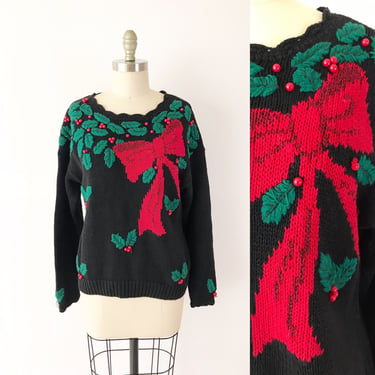 SIZE S 1980s Christmas Holly Holiday Sweater / 80s Intarsia Knit Sweater / Bow & Holly Scalloped Boatneck Sweater in Red 
