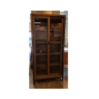 Arigo Tall Cabinet