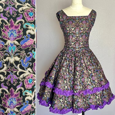 Vintage Dress, Square Scoop Neckline, Circle Skirt, Pin Up Rockabilly, Sleeveless Dress, Square Dance 
