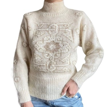 Vintage 80s Ellen Tracy Hand Knit White Mohair Blend Fluffy Turtleneck Sweater 