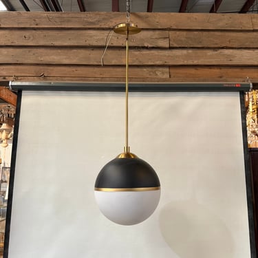 Park Harbor 'Bardi' 14&quot; Globe Pendant