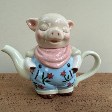 Dept 56 | Cookies from the Cookie Jar | Smiley Pig Mini Teapot 