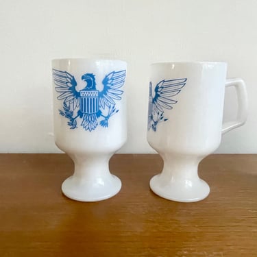 Vintage MCM Milk Glass Federal Eagle Coffee Mug, Blue Pattern 