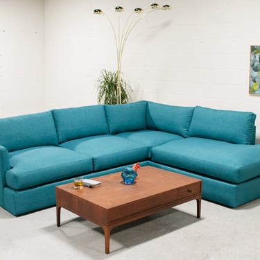 Michonne Sectional Sofa in Peacock