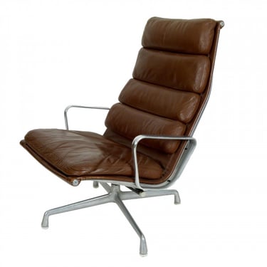 Eames Reclining "Soft Pad" Lounge Chair