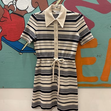 1960s Blue and White Horizontal Stripe Mini Dress / Shirt Dress / Go Go / Scooter / Small / Short Sleeves / Jonathan Logan / Double Knit / S 